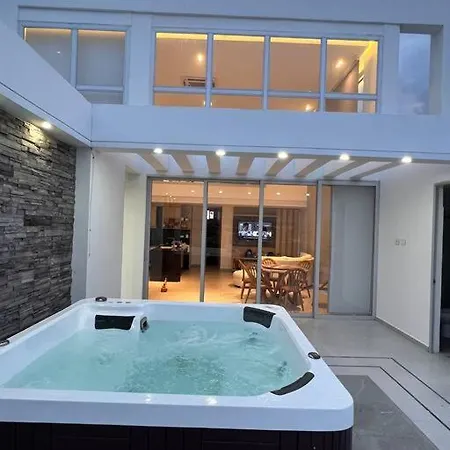 Apartamento Duplex Tipo Loft Jacuzzi Climatizado * Cartagena